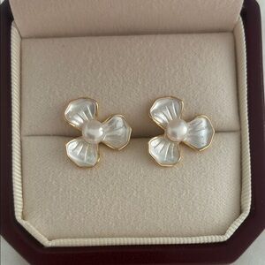 Elegant Gold and Silver Flower Earrings